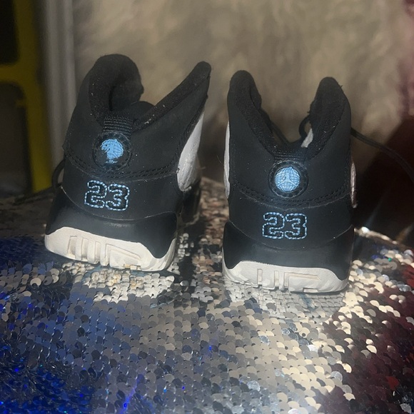 Jordan Retro 9 Toddler 9C - Picture 5 of 10